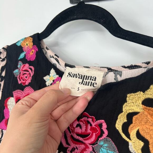 Savanna Jane Leopard Print Floral Embroidered Blouse - Picture 3 of 5